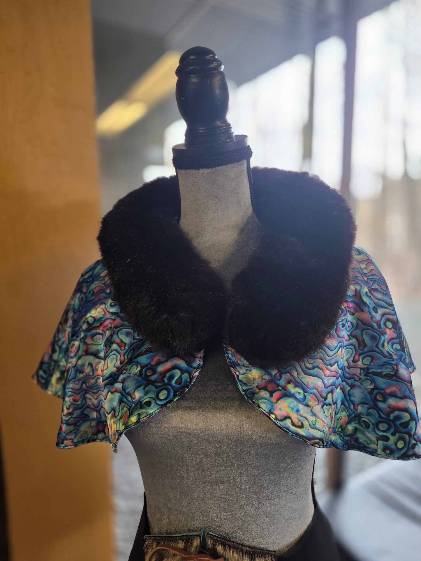 Sea Otter Collar Caplet